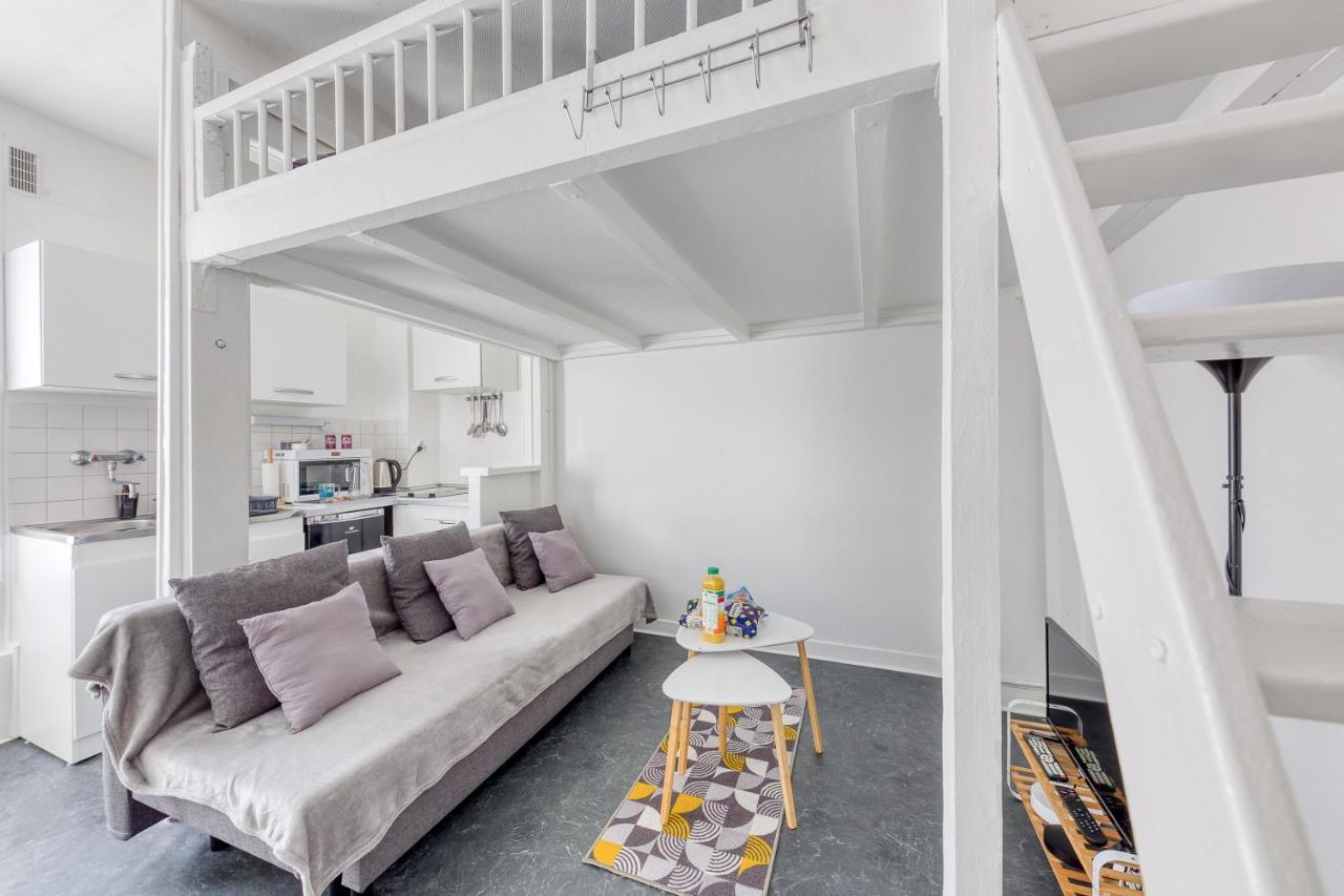 Joli Petit Studio A 200 M Du Tramway, Proche Paris, D'Orly, Rungis, Belle Epine Et Choisy Le Roi Apartment เธียส์ ภายนอก รูปภาพ